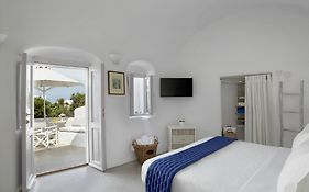 Naftilos Houses